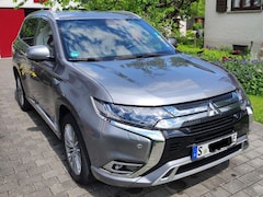 Bild des Angebotes Mitsubishi Outlander 2.4 4WD Plug-In Hybrid Top