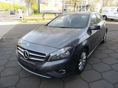 Bild des Angebotes Mercedes-Benz A 180 BlueEfficiency Teilleder Navi Tempom ASST