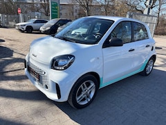 Bild des Angebotes smart forFour EQ,22KW Schnellader,1.Hand,Topzustand