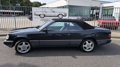 Bild des Angebotes Mercedes-Benz CE 300 24V Cabrio/Blauschwarz / Leder schwarz
