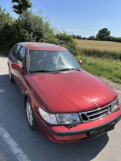 Saab 900 2.0i SE Talladega Edition