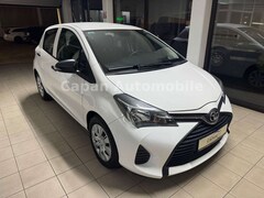 Bild des Angebotes Toyota Yaris Basis Scheckheft/Klima/Wenig Km