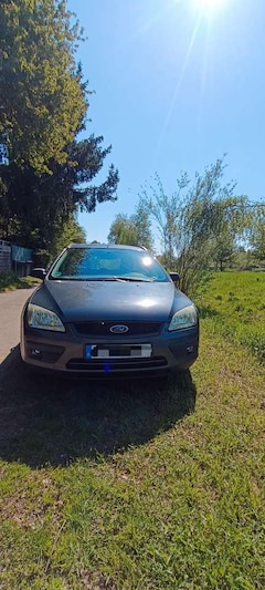 Bild des Angebotes Ford Focus Turnier 1.6 16V Trend