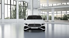 Bild des Angebotes Mercedes-Benz A 250 4M AMG Sport Night Distr Pano Standh Ambi 18"