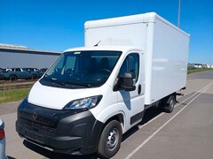 Bild des Angebotes Peugeot Boxer 35 BlueHDi140 L4 KOFFERAUFBAU *VIELE EXTRA