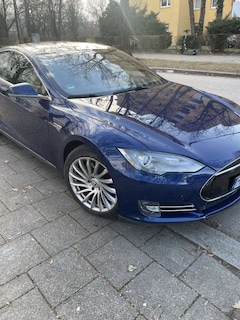 Tesla Model S Model S 70D Allradantrieb