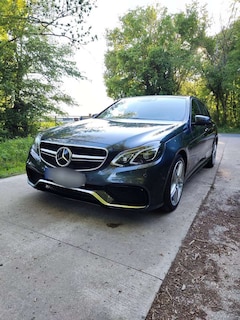 Bild des Angebotes Mercedes-Benz E 500 4Matic 7G-TRONIC Avantgarde