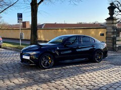 Bild des Angebotes Alfa Romeo Giulia 2.9 V6 Bi-Turbo AT8 Quadrifoglio