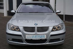 Bild des Angebotes BMW 325 i Limousine Autom. SHZ PDC Bi-Xenon
