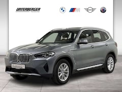 Bild des Angebotes BMW X3 xDrive30e LC-Prof Pano HiFi RFK DA PA Memory