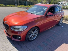 Bild des Angebotes BMW 118 i aut.  M-Sport Navi AHK Ha. Kardon LED Leder