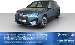 Bild des Angebotes BMW iX xDrive40 Sportpaket LiveCock.Laserl.PGD.AHK.