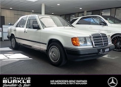 Bild des Angebotes Mercedes-Benz E 230 Mercedes-Benz 230 E - 1. Hand und nur 92.127 KM!