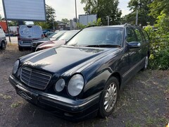 Bild des Angebotes Mercedes-Benz E 240 T AVANTGARDE,AUT,KLIMA,SSD,STANDH.TÜV 7/25
