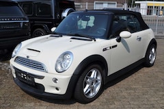 Bild des Angebotes MINI Cooper S Cabrio Cooper S Sidewalk