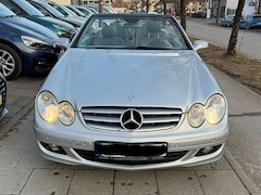 Bild des Angebotes Mercedes-Benz CLK 500 V8 Sport Cabrio PDC Navi Klima