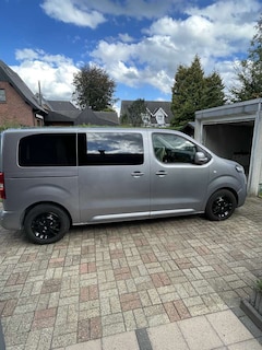 Bild des Angebotes Opel Zafira Life 1.5 D M Selection(9 sitzer)