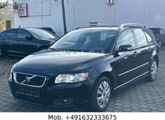 Bild des Angebotes Volvo V50 Kombi 2.0 D Summum Leder SDach PDC HU/AU neu