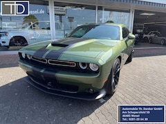 Bild des Angebotes Dodge Challenger 5,7 Scatpack, ACC, Kamera, Navi, 20 Zoll
