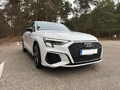 Bild des Angebotes Audi A3 Sportback 40 TFSIe S-tronic *Matrix-LED | Bang & Olufsen | Head-Up | Fahrassistenz komplett | Einparkhilfe selbstlenkend*