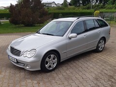 Bild des Angebotes Mercedes-Benz C 220 C-Klasse T-Modell Diesel T CDI Avantgarde DPF