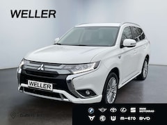Mitsubishi Outlander 2.4 4WD Plug-In Hybrid *CAM*SHZ*Keyless*