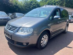 Bild des Angebotes VW Touran Highline 1.9 TDI