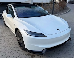 Tesla Model 3 Allradantrieb Dual Motor Performance