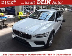Bild des Angebotes Volvo V60 Cross Country B4 AWD LED/NAVI/ACC/LEDER/SHZ/RFK/AHK/8Fa