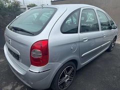 Bild des Angebotes Citroen C4 Picasso C4 Picasso 1.8 16V Confort