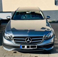 Bild des Angebotes Mercedes-Benz E 220 d T 9G-TRONIC,Sommer 19“ NEU! / Winter 17“