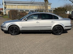 VW Passat Passat 2.0 Comfortline*AUTM* PARKHILFE*TÜV*