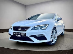 Bild des Angebotes SEAT Leon FR/LED/ACC/Lane-Assist/PANO/CarPlay