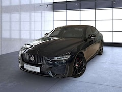 Bild des Angebotes Jaguar XE P250 Aut. R-Dynamic Black