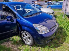 Bild des Angebotes Toyota Corolla Verso 2.2 D-CAT Sol