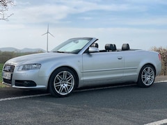 Bild des Angebotes Audi A4 Cabrio 3.2 quattro Schalter S-Line 18" BOSE