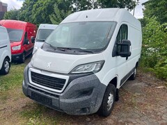 Bild des Angebotes Peugeot Boxer BOXER 2.2 HDi L1H2 HOCHDACH/STANDHEIZUNG/24TKM !