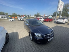 Bild des Angebotes Toyota Avensis 1.8 linea terra