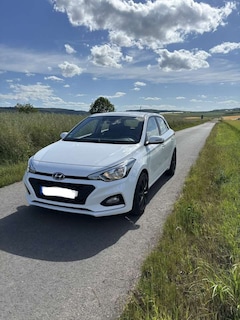 Bild des Angebotes Hyundai i20 Select Active T-GDI 1.0