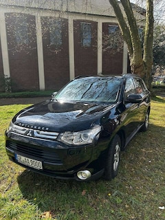 Bild des Angebotes Mitsubishi Outlander 2.2 DI-D 4WD Intense