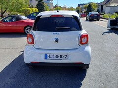 Bild des Angebotes smart forFour 1.0 Passion 71cv