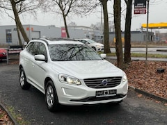 Bild des Angebotes Volvo XC60 Momentum EU6/Panorama/Navi/1.Hand/73.500km