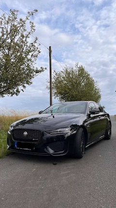 Bild des Angebotes Jaguar XE D200 Aut. R-Dynamic Black