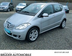 Bild des Angebotes Mercedes-Benz A 180 Avantgarde Panorama Tempomat PDC Sitzheiz.