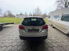 Bild des Angebotes Ford Focus Turnier 1.0 EcoBoost Start-Stop Business Edition