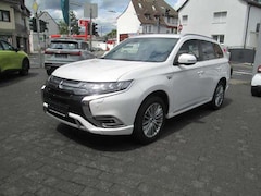 Bild des Angebotes Mitsubishi Outlander Outlander Plug-in Hybrid TOP 2.4 4WD