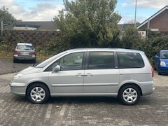 Bild des Angebotes Peugeot 807 Allure*EL-TÜR*7 SITZE*XENON*NAVI*MFL**1 HAND