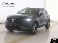 Bild des Angebotes Volvo XC40 B4 Ultra Dark NAVI LED LM18 FAHRERASSIST-PAKE