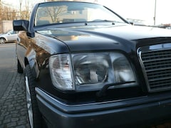 Bild des Angebotes Mercedes-Benz E 320 E320 Cabriolet schwarz Wurzelholz Leder