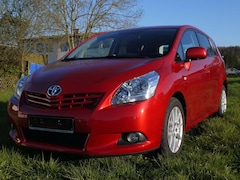 Bild des Angebotes Toyota Verso Verso 1.8 Travel*Sh-gepfl.*7-Sitze*Navi*RFK*AHK*